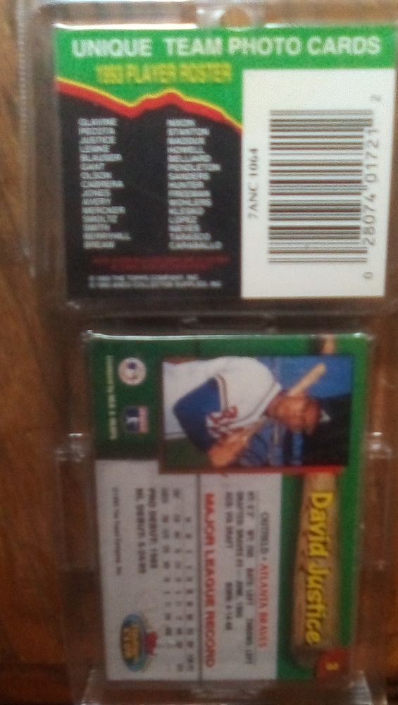 BRAVES Premier edition team topps stadium club baseball card